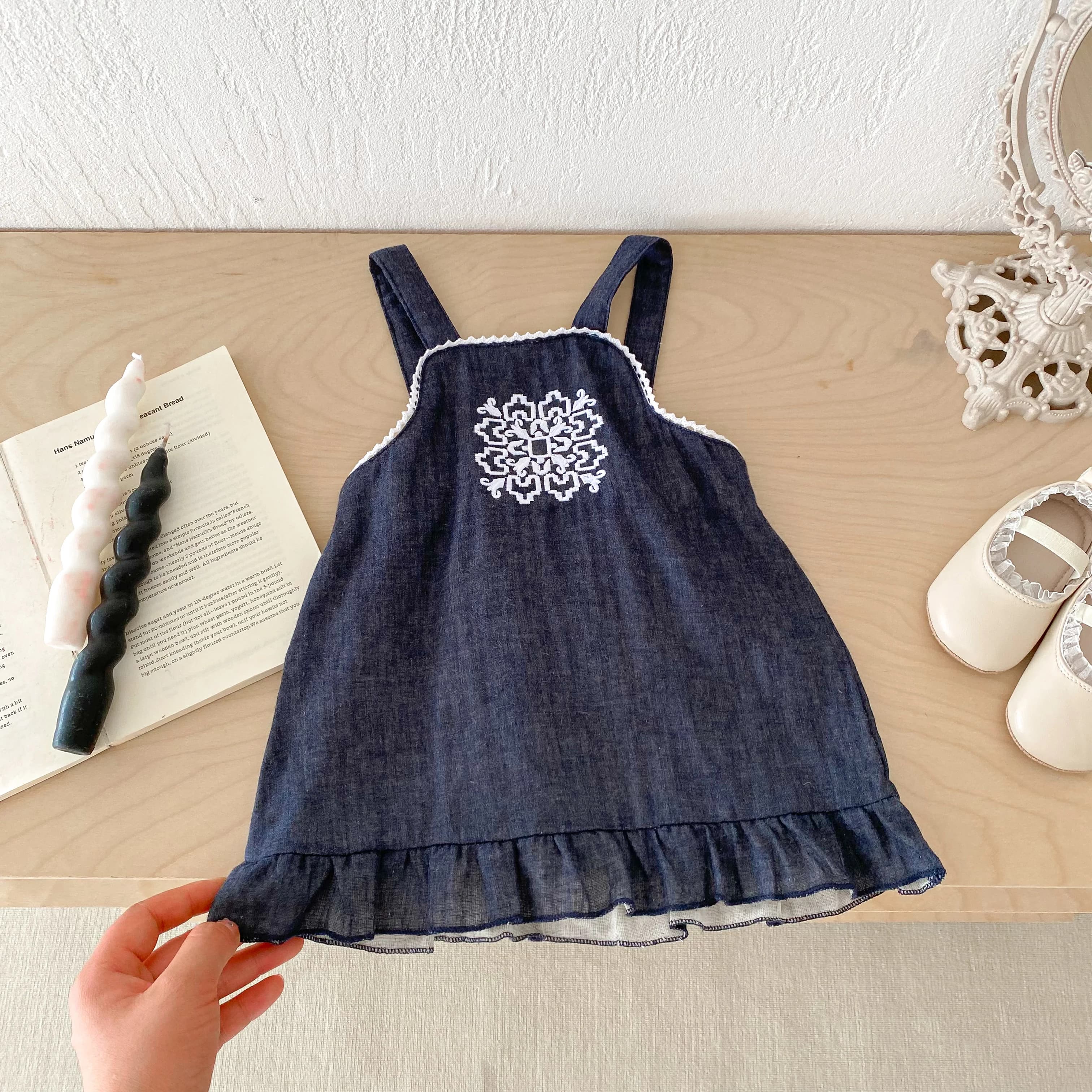 Abito a fascia per neonate in stile coreano, nuovo abito lungo estivo per bambine, abito intero blu navy, delicato sulla pelle