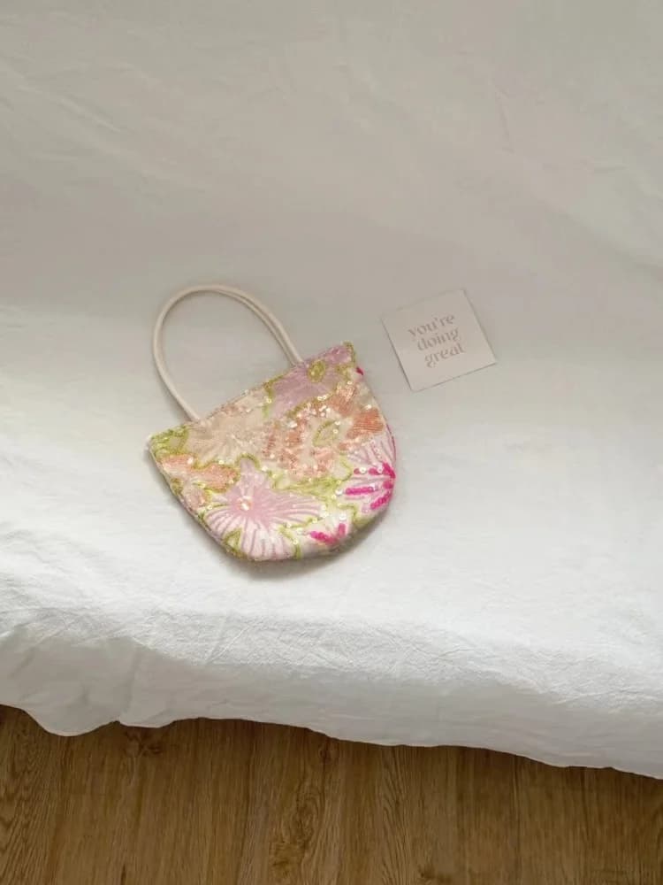 2025 Nuova borsa da giorno primaverile Borsa da donna con paillettes ricamate a fiori Borsa a tracolla incrociata a spalla singola fresca versatile casual