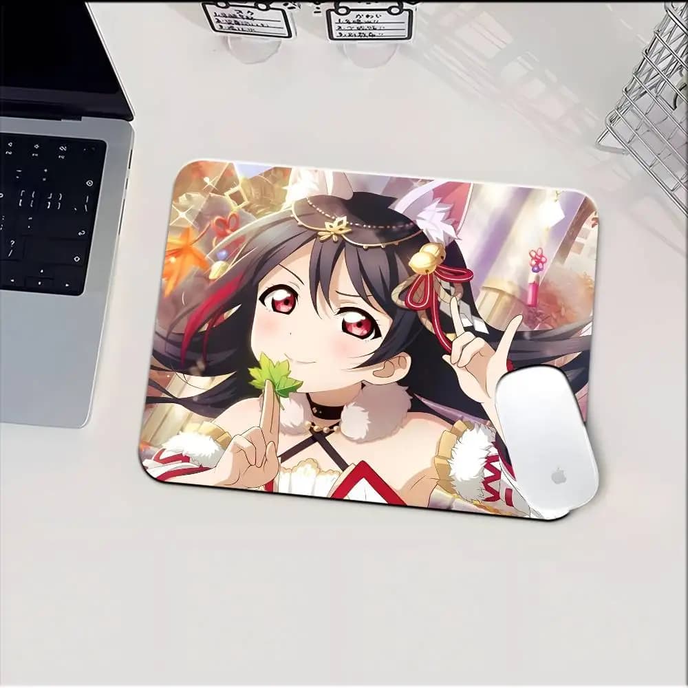 Yazawa Nico Love Live School Idol Mousepad Small LockEdge Mouse Pad For Gamers Computer Desk Pad Rectangular Anti-slip Rubber