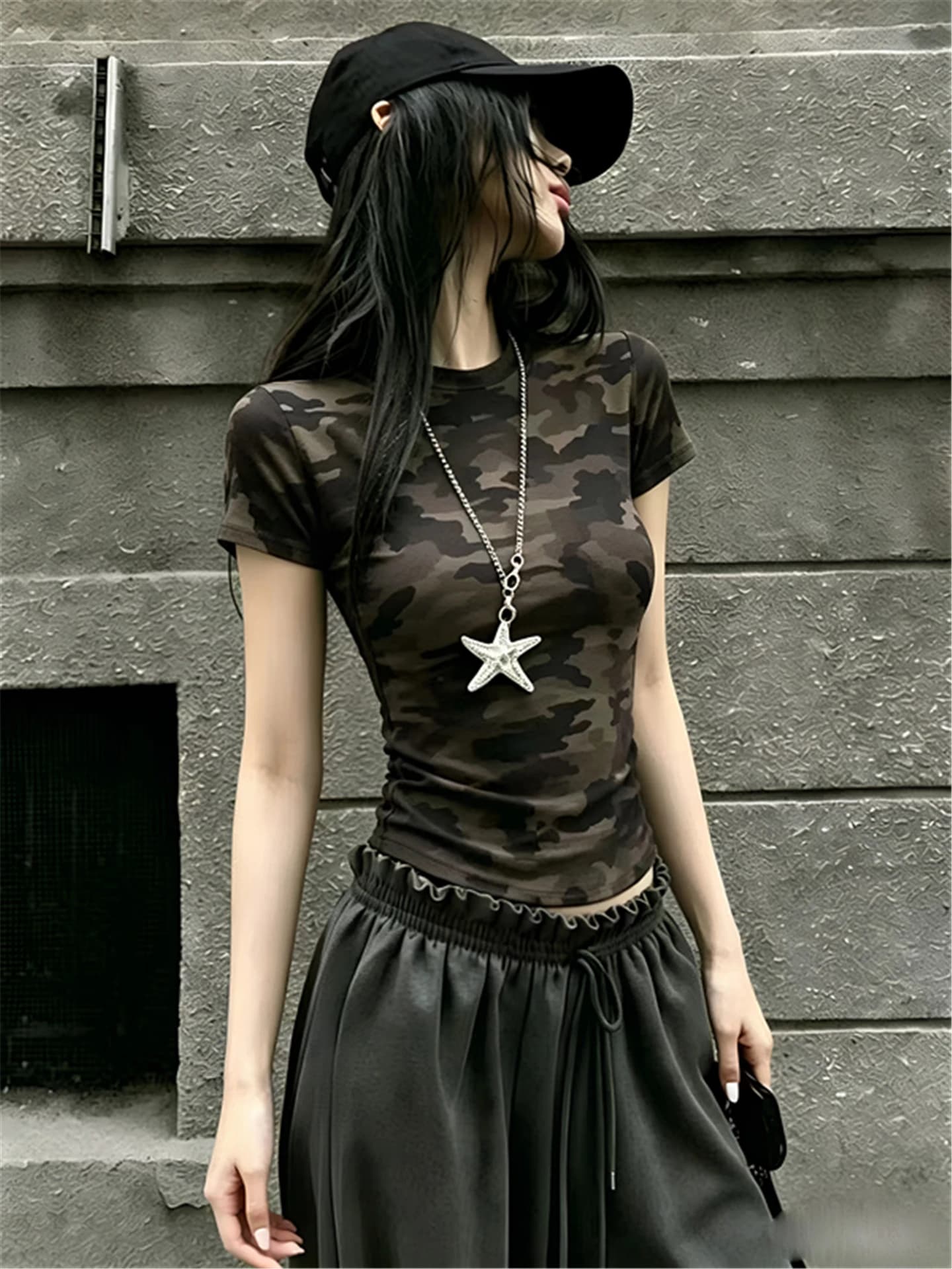 American Style Short Sleeve Camouflage Slim Fit T-Shirt Women Summer Sexy Unique Beautiful Short Top for Casual Wear