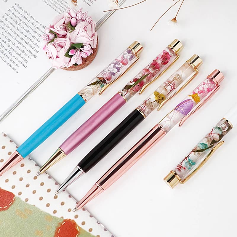 Gift pen Creative small hand-made creative pen with dry flowers Oiled metal ballpoint pen with laser engraving Custom logo