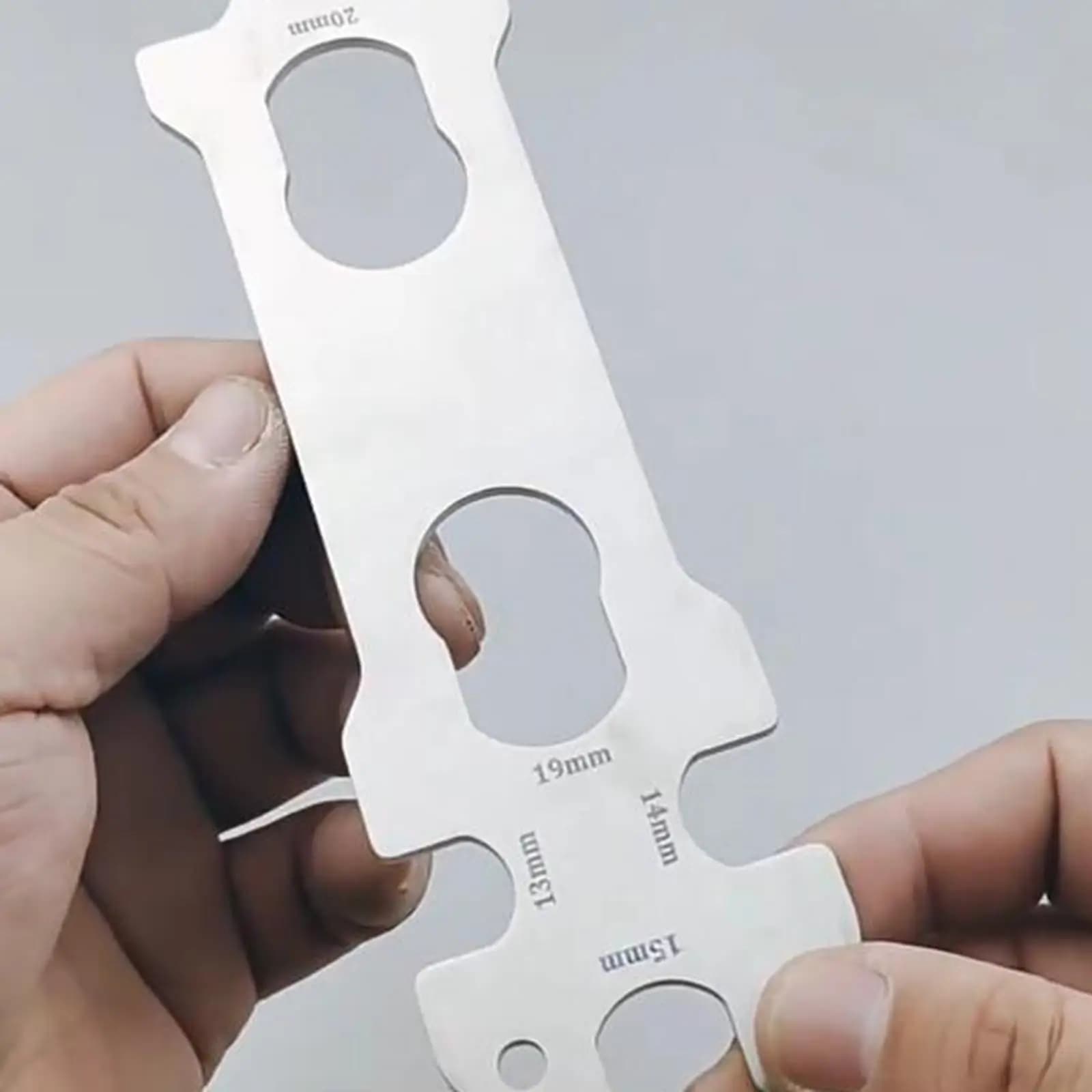 Set di Chiavi a Cono per Mozzo Bici in Acciaio Inossidabile per Kit Riparazione Pneumatici e Allineamento Ruote in Officine Ciclistiche