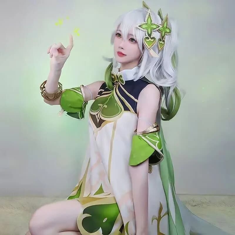 Nuovo Costume Cosplay Genshin Impact Nahida 2026 Pronto per la Spedizione, Set Anime con Parrucca Xiao Cao Shen, Copricapo e Piume Lolita