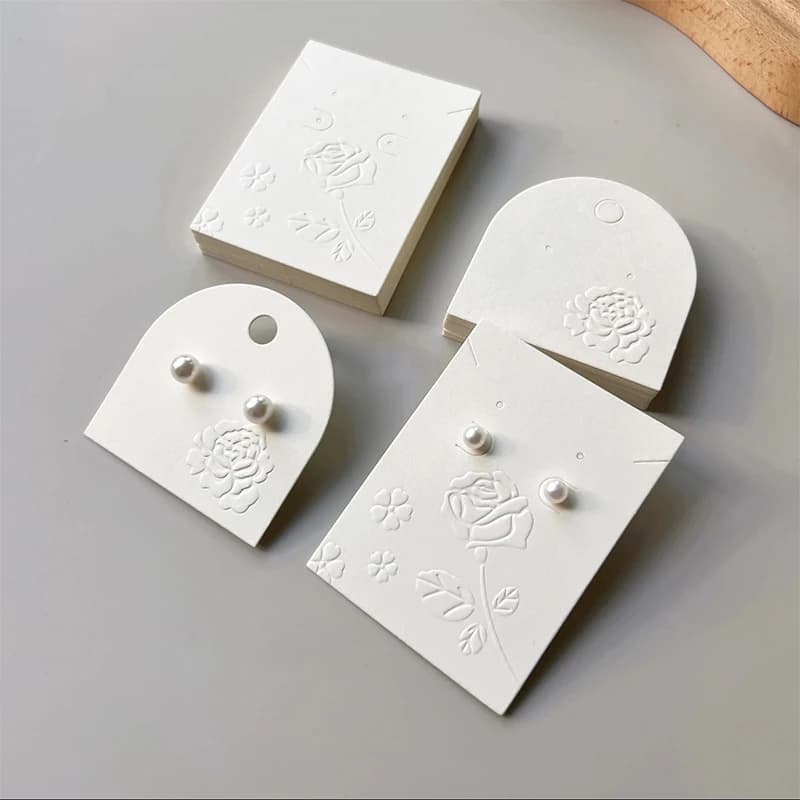 Scheda espositiva per orecchini Carta per nail art personalizzata Carta per collana Porta gioielli fai da te Confezione di etichette in rilievo con logo dorato