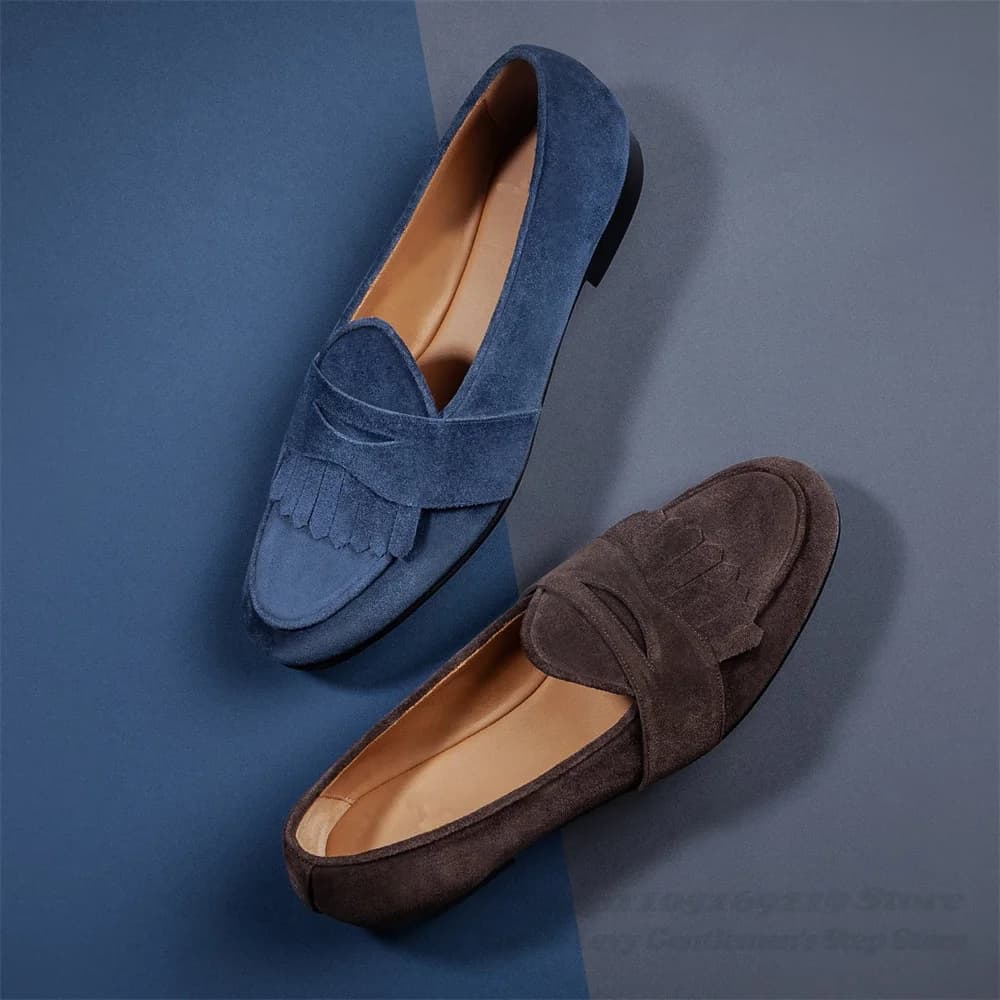 Mocassini in pelle scamosciata blu navy da uomo con punta tonda in pelle con frange decorazione slip on suola morbida antiscivolo eleganti scarpe singole artigianali