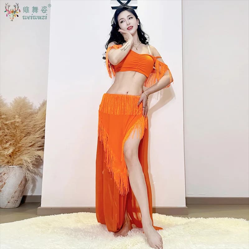 Costume da Danza del Ventre per Donne, Top Sexy con Spalle Scoperte + Set Gonna con Frange, Abbigliamento per Allenamento e Performance di Danza Orientale per Adulti