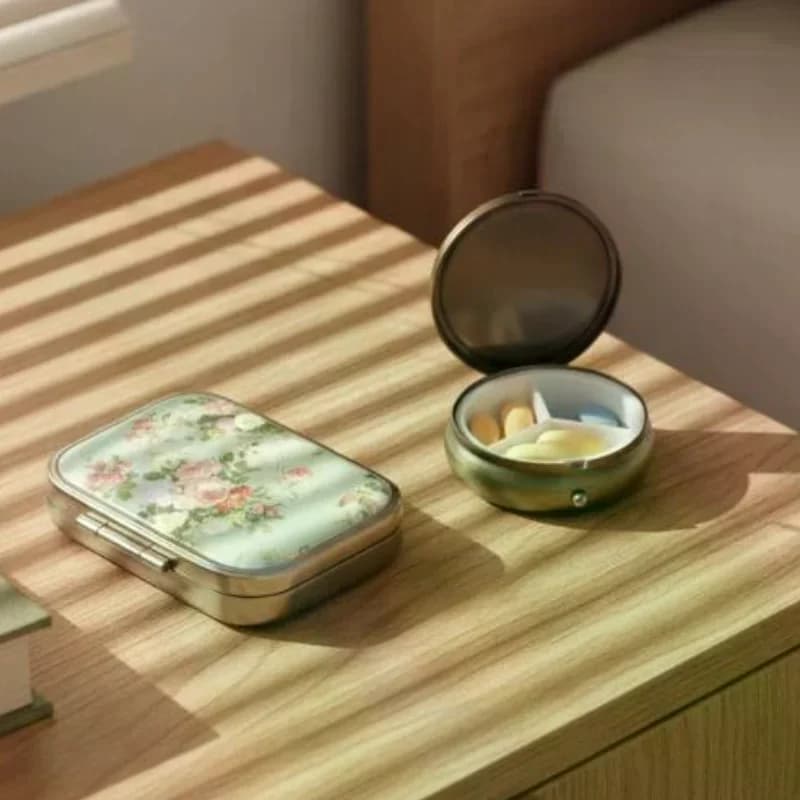 Portable Printed Pill Case With Mirror Retro Small 2/3Grids For Purse Or Pocket Pill Box Or Vitamins Fish Oil Supplements