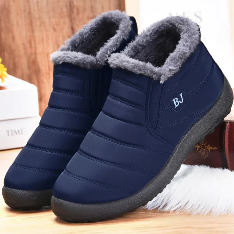 Stivali da donna Slip On Stivaletti per 2024 Scarpe invernali Stivali da neve da donna Tenere al caldo Pelliccia invernale Botas Mujer Nero Stivale corto femminile
