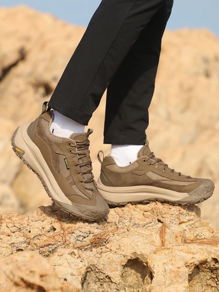 HUMTTO pelle bovina Outdoor Uomo Scarponi da trekking impermeabili Scarpe da ginnastica da passeggio Stivali da caccia Scarpe da trekking tattiche alla caviglia da combattimento nel deserto