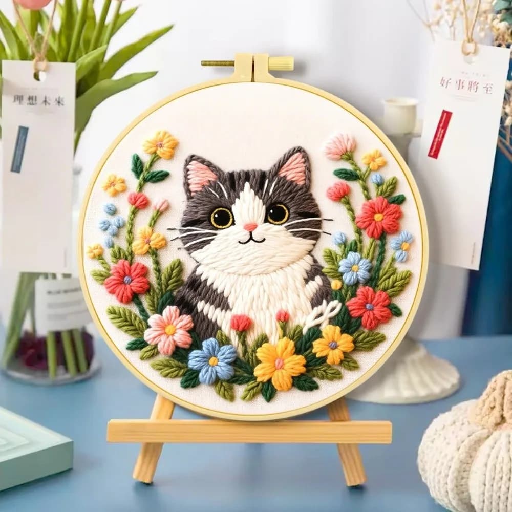 Animal Embroidery DIY Embroidery Kit Cat Handmade Punch Needle Kits Hand-stitched Colorful Flower Sewing Kits Gifts