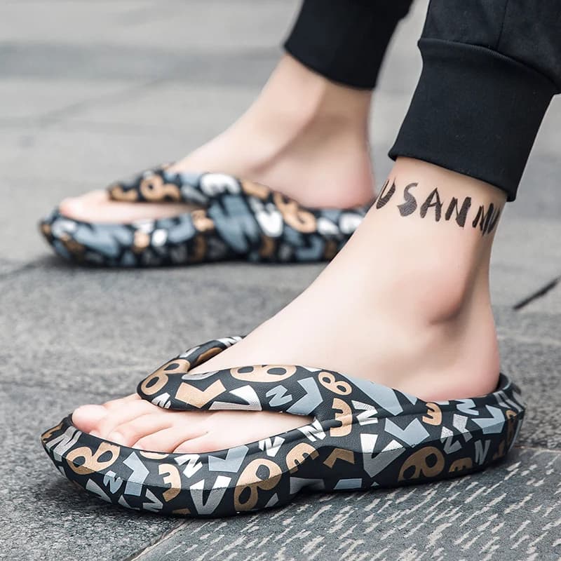 Men's Fashionable Outdoor Slip-Resistant Breathable Summer Trendy Flip Flops EVA Material Comfortable Casual Sandals
