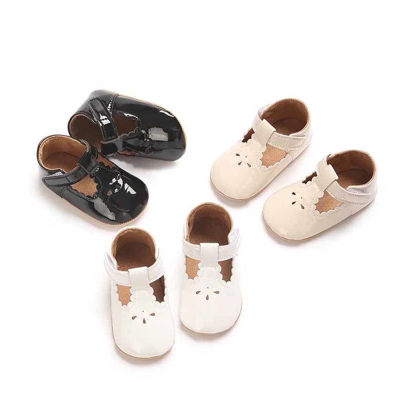 Scarpe da bambino in pelle stile principessa Scarpe da ginnastica occidentali con suola morbida per calzature da neonato femminili primavera autunno Nuova tendenza della moda