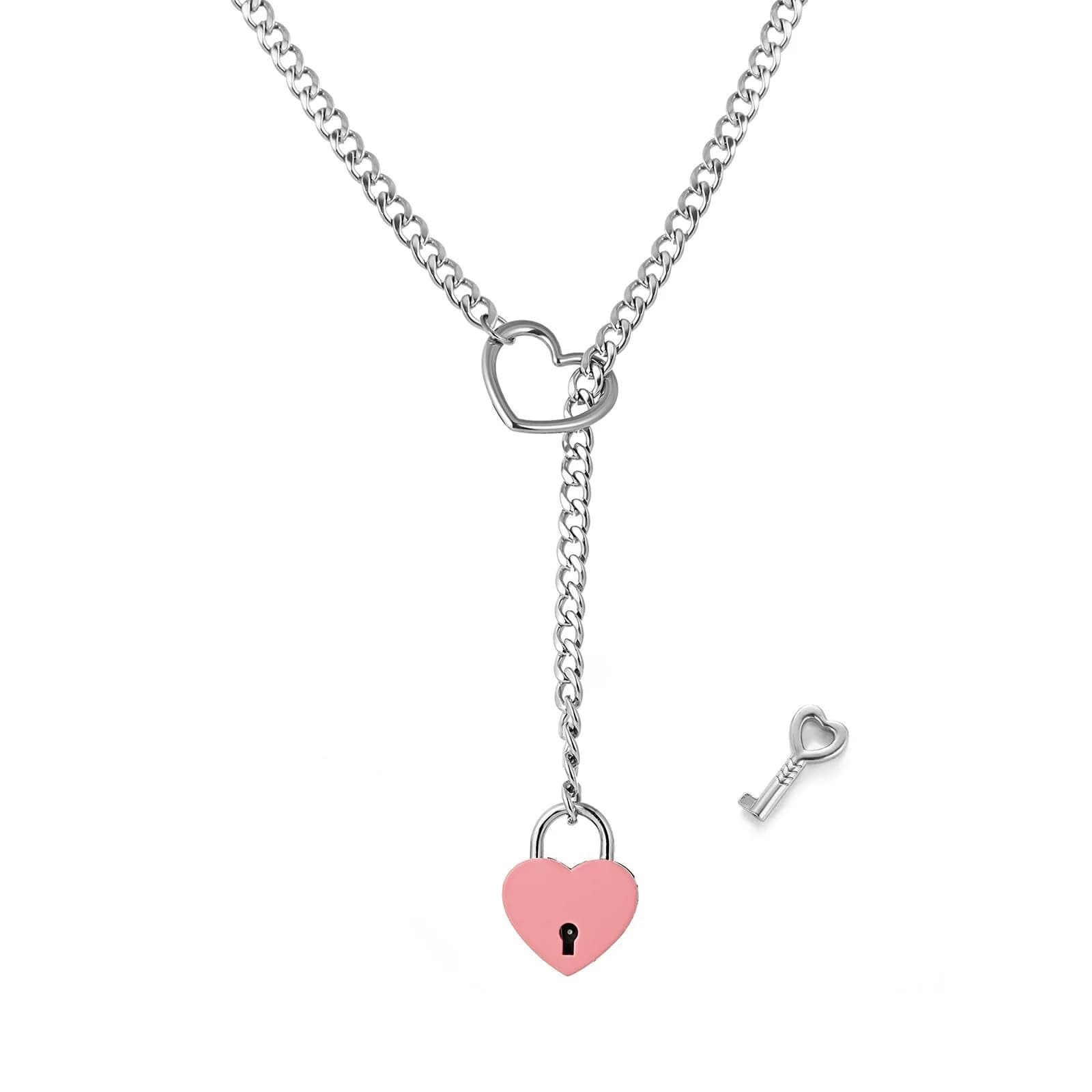 Gioielli con collana punk con serratura a pentagramma a forma di cuore gotico alla moda