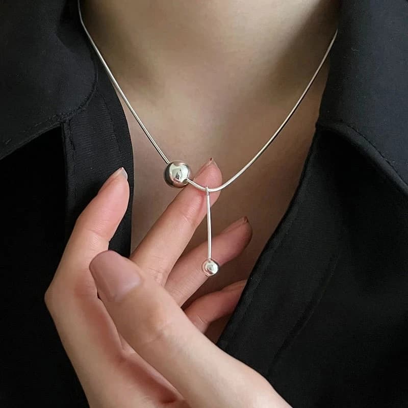 Collana con Catena a Osso di Serpente Geometrica Rotonda per Donne, Collana Geometrica Raffinata e Affascinante, Vendita all'Ingrosso