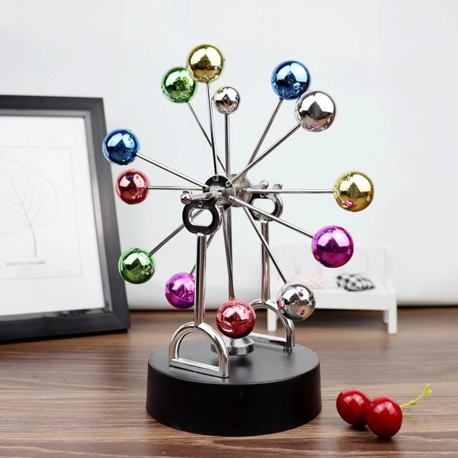 Ruota panoramica rotante creativa Apparecchio per movimento perpetuo Semplice pendolo di Newton Palla Equilibrio magnetico fisico Regali Wobbler