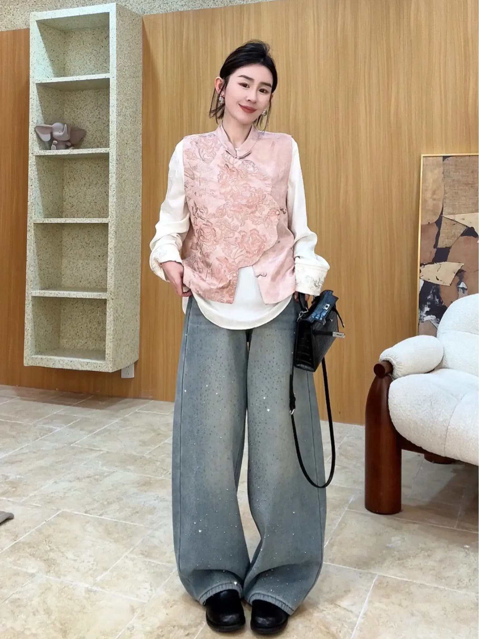 Elegante Giacca da Donna Ricamata in Stile Cinese, Nuovo Design Trendy per Primavera e Autunno, Abbigliamento Esterno con Chiusura Frontale a Bottoni
