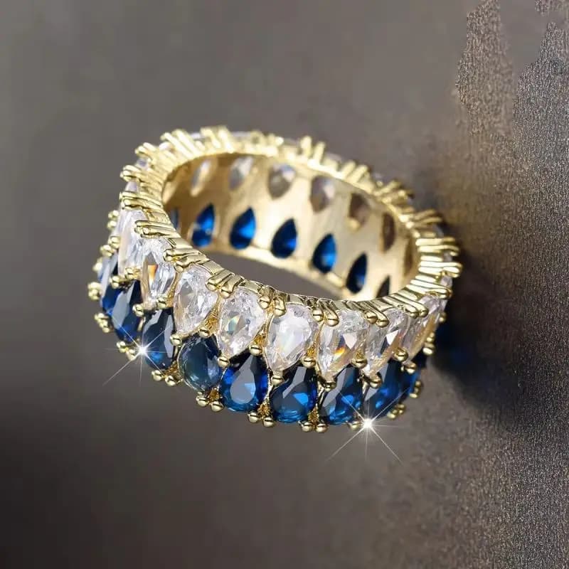 Anello a Doppia Fila con Gocce d'Acqua 2026 - Design di Lusso Leggero e alla Moda, Accessorio Personalizzato per un Temperamento Elegante