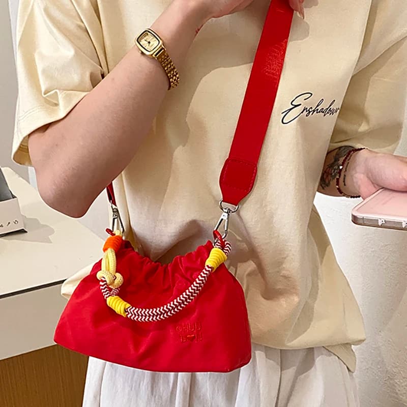 Casual Fashion Women Single Shoulder Crossbody Bag 2026 New Style Nylon Dumpling Shape Mobile Phone Bag Commuting Small Backpack