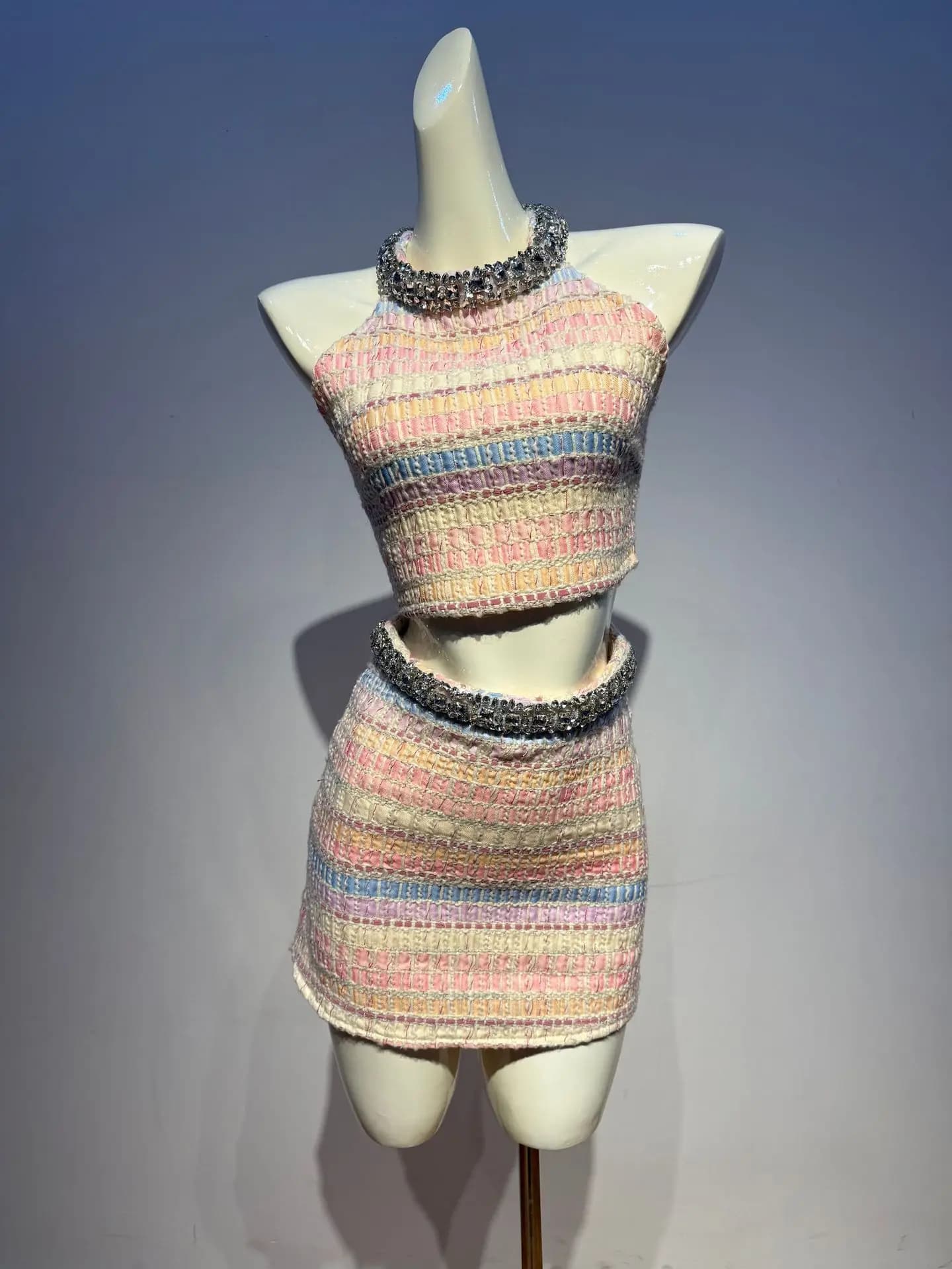 Summer 2026 Women's Sexy Sleeveless Bandage Set with Multi-Diamond Knitted Skirt Celebrity Designer Fashion Two-Piece Set