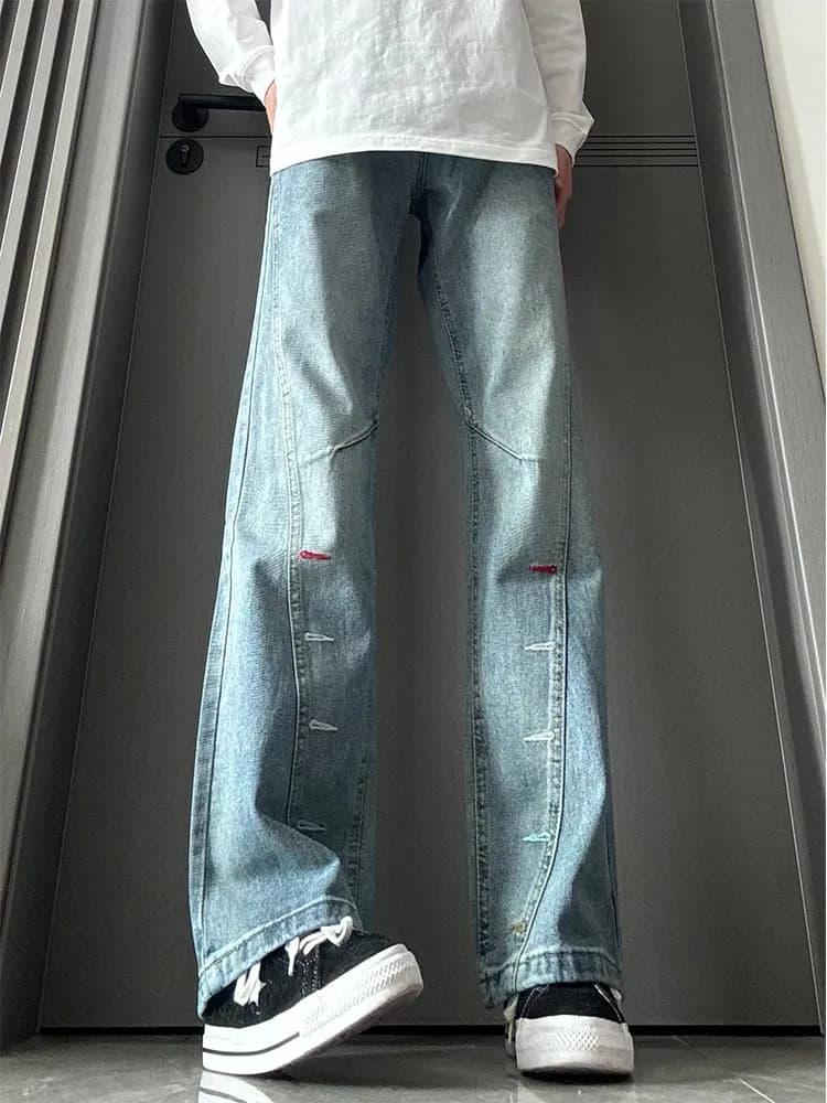 Jeans da uomo blu lavato con ricamo stile American High Street, gamba dritta, micro flare, vita media, chiusura con cerniera