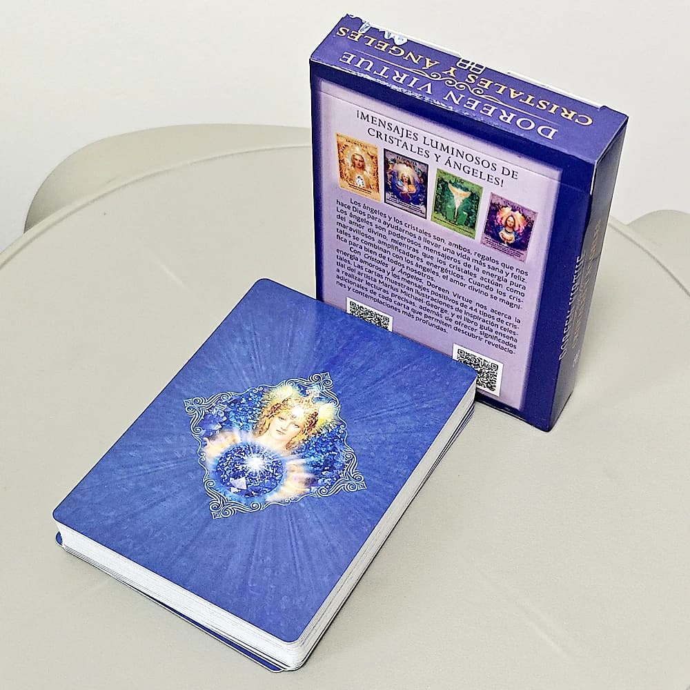 Mazzo Oracle Crystal Angels in edizione spagnola 44 pezzi di carte Oracle 10,5 * 7,5 cm
