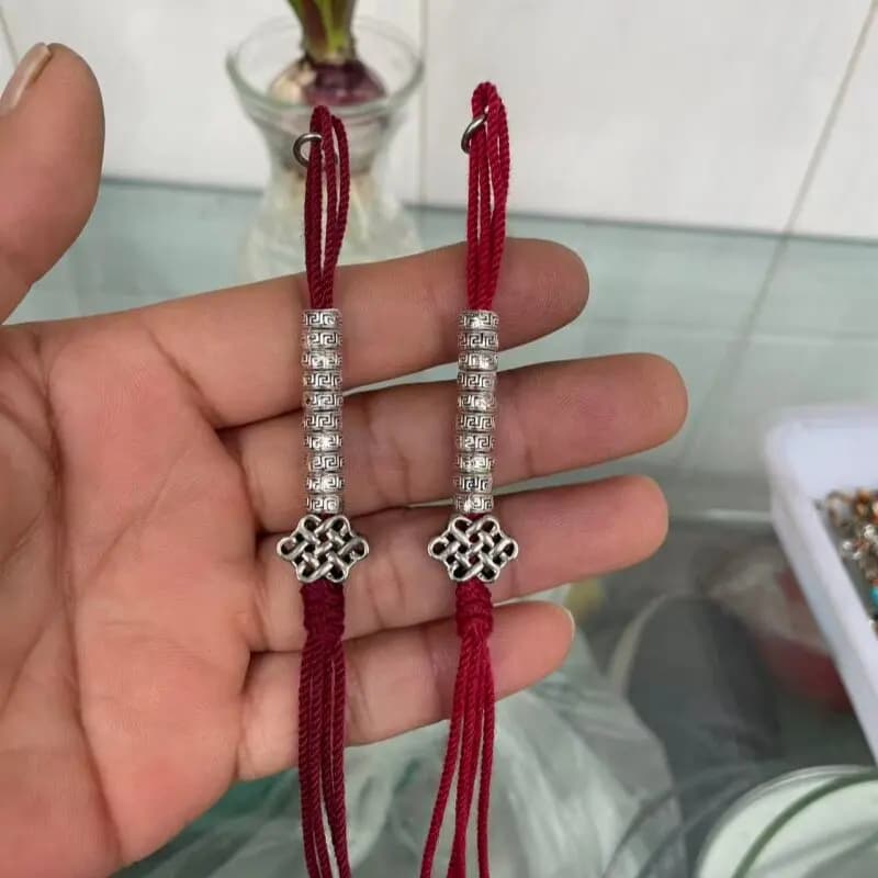 Tibetan Silver Mala Pendant Vajra Bell Tassel Counter 108 Beads Buddhist Bracelet Clip Handmade Unique Daily Wear Top Fine Gift