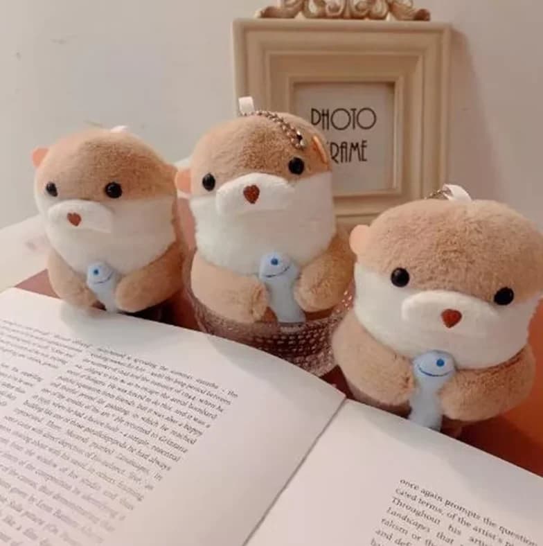 Cute Sea Otter Holding Fish Plush Doll Keychain Bag Pendant Lee Chan Same Style Creative Ornament Birthday Gift For Girls