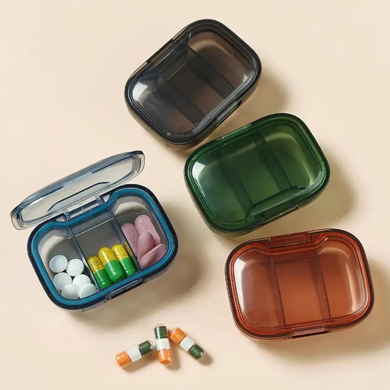 Mini scatola portatile per pillole medicinali Scatola per la conservazione dei farmaci a 3 scomparti Pillole 7 giorni Organizzatore di pillole Contenitore per tablet Pastillero