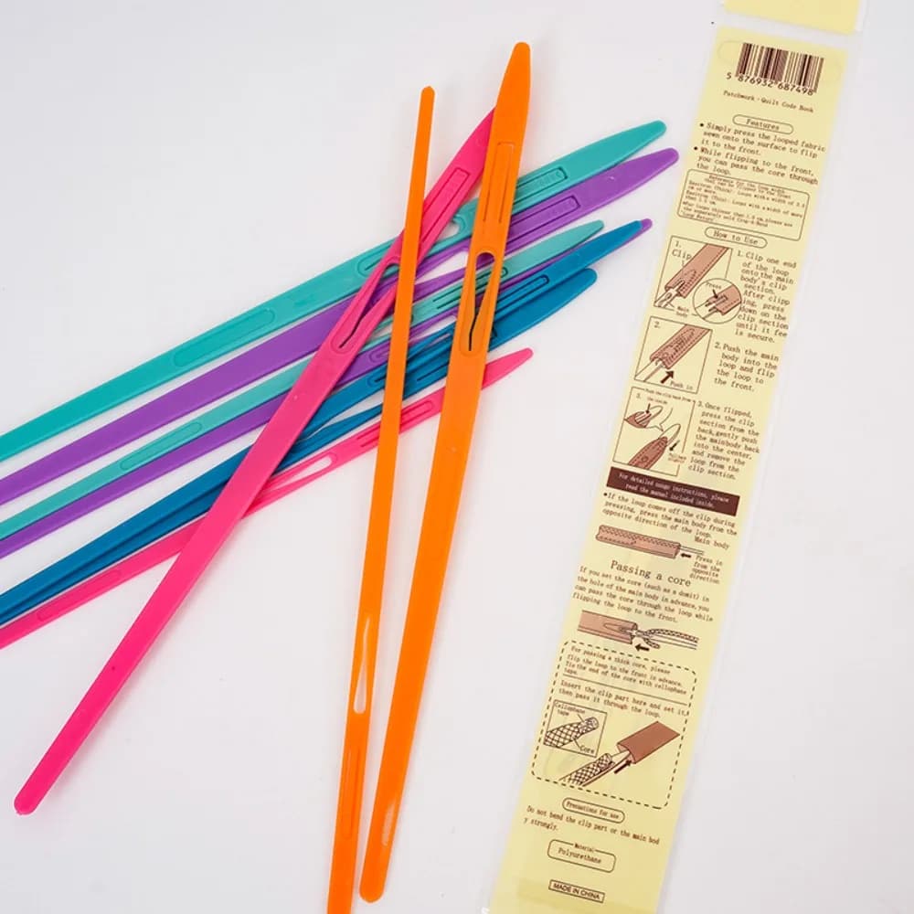 Infila elastica lunga in plastica: coulisse multicolore e strumento per tirare il cavo per cucito e artigianato fai-da-te