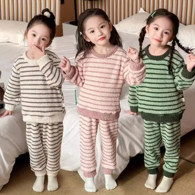Pigiama per bambini Set Autunno Inverno Pigiama per bambini in velluto corallo Pigiama a righe per ragazzi Ragazze Addensare Pijama Vestiti per adolescenti