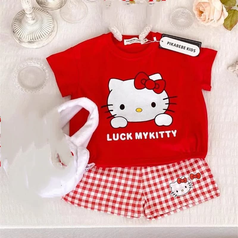 T-Shirt Sanrio Kuromi per Bambini, Set Estivo a Due Pezzi con Pantaloncini a Quadri Cinnamoroll, Stile Sportivo e Casual