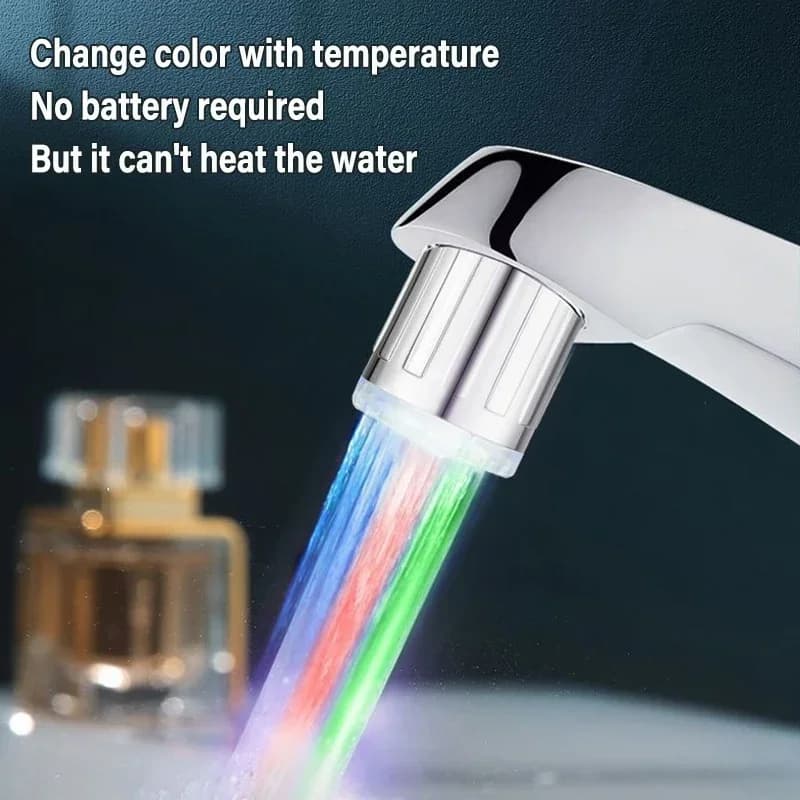 1PC Creativo Rubinetto Extender LED Sensore di Temperatura 3-Color Light-up Rubinetto Della Cucina Bagno Bagliore Rubinetto Dell'acqua Rubinetto Ugello Doccia