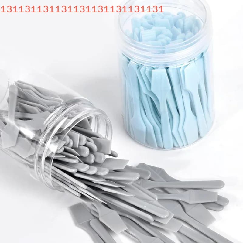 100 Pcs/Jar Beauty DIY Tools Eye Facial Makeup Applicator Sticks Mini Cosmetic Spatula Scoop Face Cream Makeup Mask Mixed Spoon