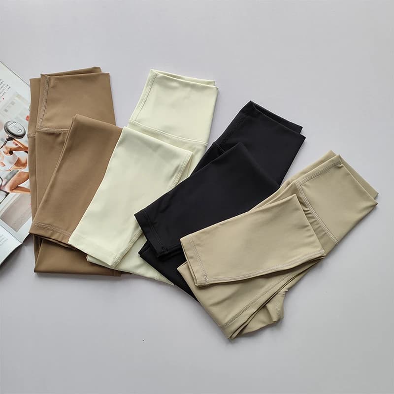 Pantaloni da yoga a vita alta da donna, leggings da allenamento per il sollevamento del sedere con sensazione nuda, collant fitness ad asciugatura rapida per palestra e corsa