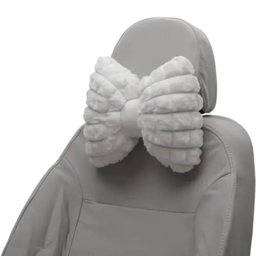 Cuscino di supporto per il collo in memory foam bianco peluche con larghezza regolabile, cuscino ergonomico per poggiatesta per guida e viaggi, confezione da 2