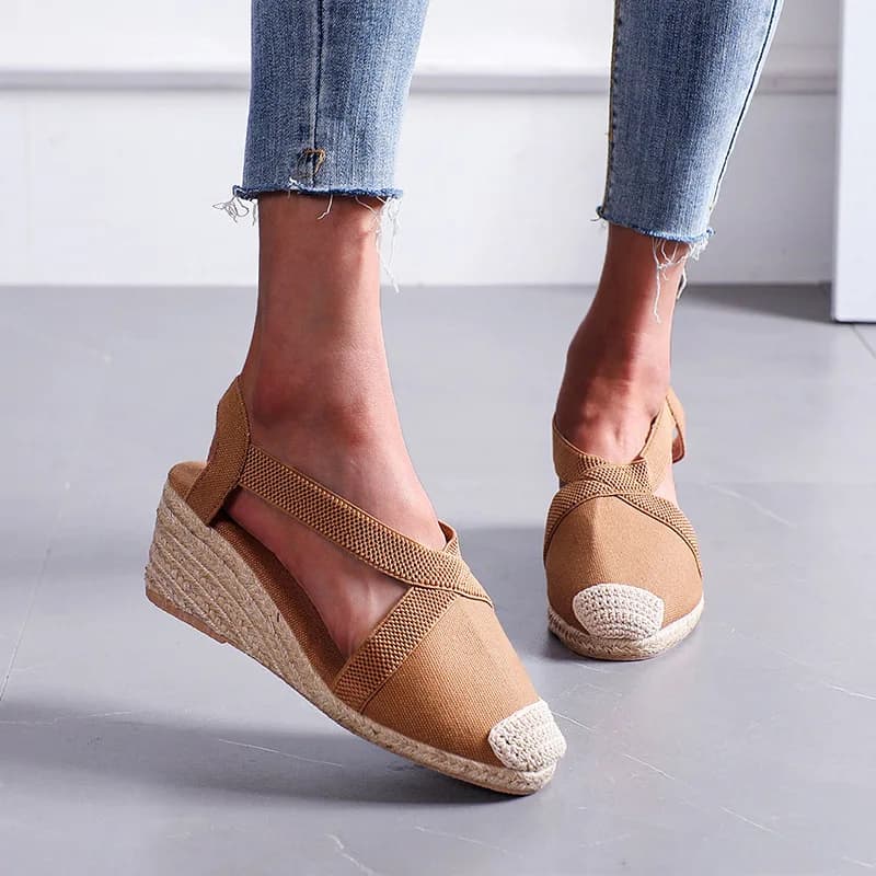2026 Sandali da donna estivi Sandali con zeppa intrecciati in paglia Sandali espadrillas Scarpe femminili di grandi dimensioni Scarpe da gladiatore femminili con cinturino alla caviglia