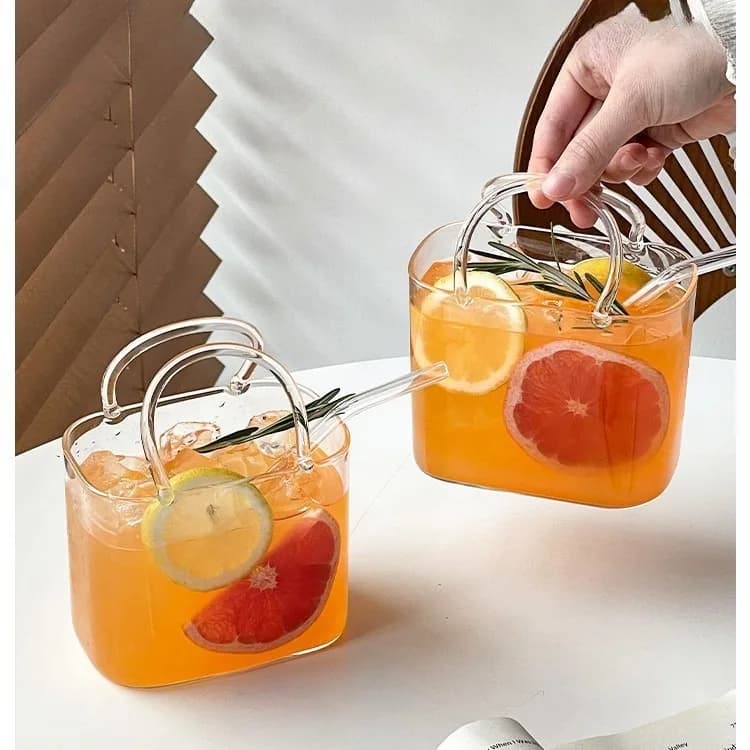 Bicchiere in Vetro Portatile Creativo a Forma di Borsa con Cannuccia, Divertenti Bicchieri da Vino a Forma di Frutta, Bicchieri da Cocktail Stile Ins, Strumenti da Bar per Feste