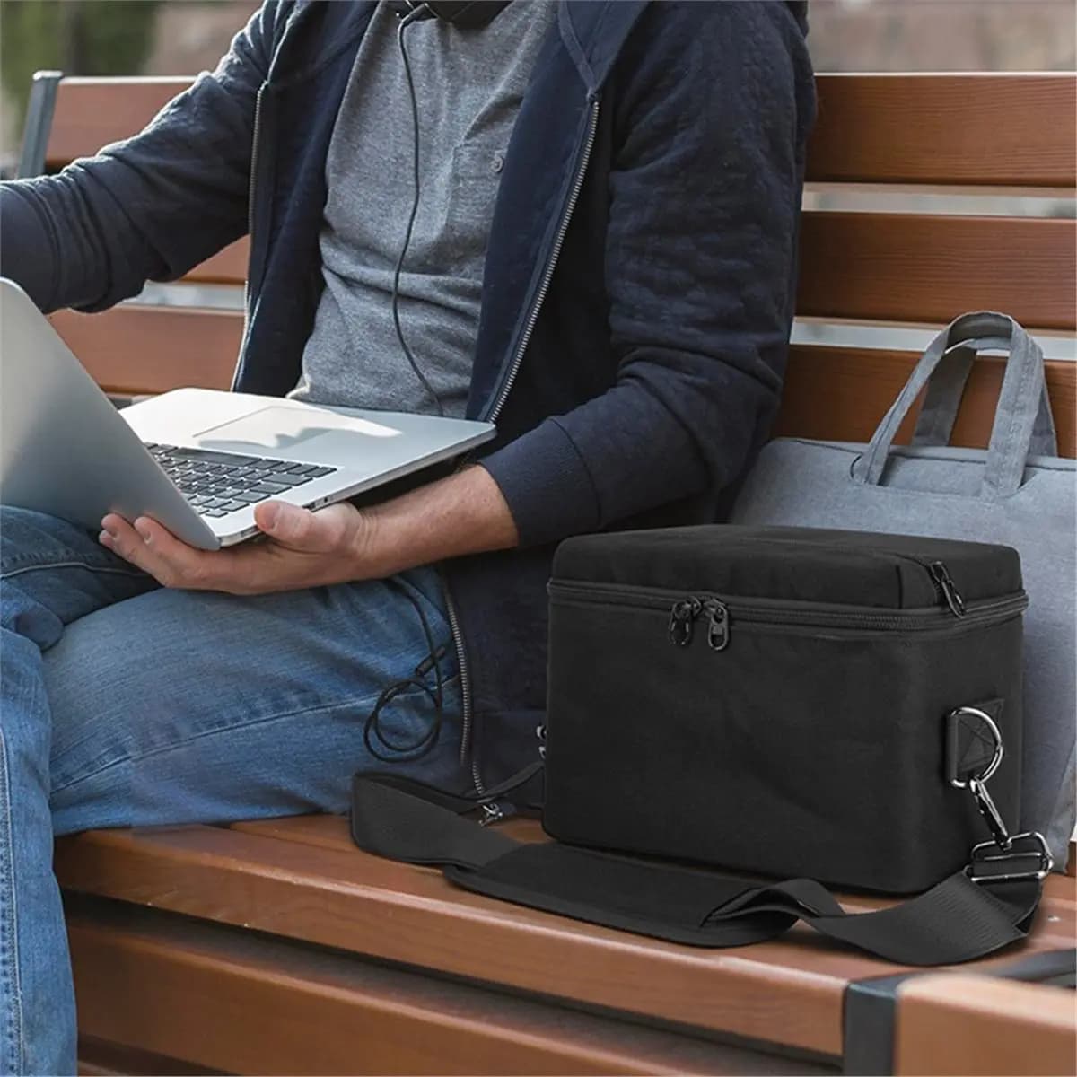 Custodia da trasporto Custodia protettiva da viaggio Borsa rigida Borsa di stoccaggio antiurto per Power Bank 548 87W
