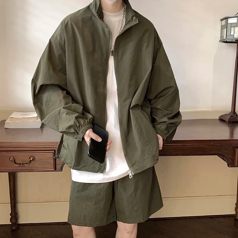 Completo Sportivo Estivo da Uomo, Stile Hip-Hop, Giacca Leggera con Zip e Pantaloncini, Set Due Pezzi Casual con Protezione Solare