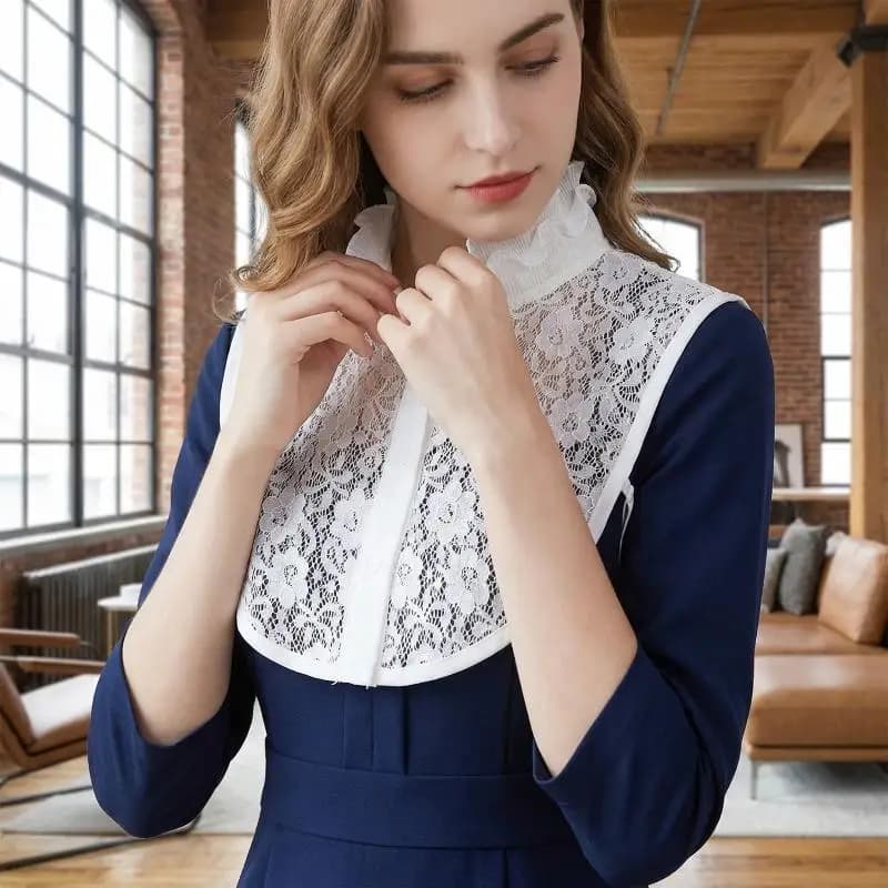 Colletto rimovibile in pizzo traforato elegante e alla moda, colletto chic per camicette, accessorio decorativo versatile per l'uso quotidiano