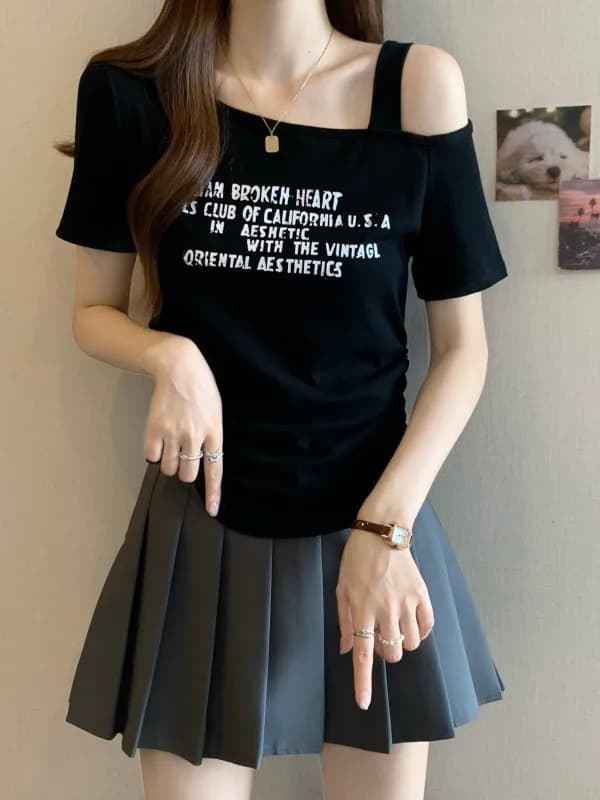 T-shirt Plus Size da Donna Estiva Slim Fit a Maniche Corte con Stampa, Spalle Scoperte, Orlo Piegato, Top Modellante Effetto Snellente