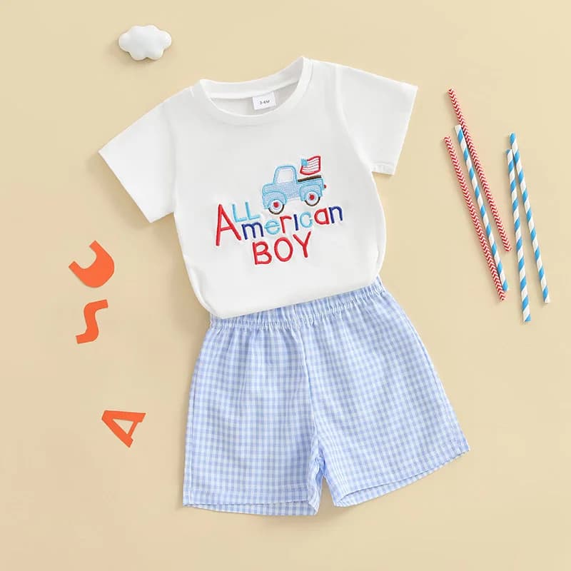 Completo da ragazzo con bandiera americana per il Giorno dell'Indipendenza, manica corta, scollo a O, top ricamato per auto, pantaloncini scozzesi con tema patriottico