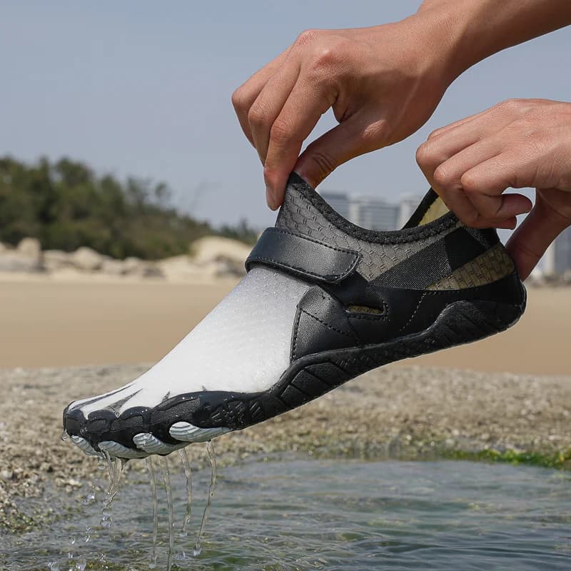 Scarpe da uomo a piedi nudi Scarpe da acqua Scarpe da spiaggia da donna ad asciugatura rapida Nuoto Scarpe da yoga multifunzionali Escursionismo Pesca Surf Sneaker