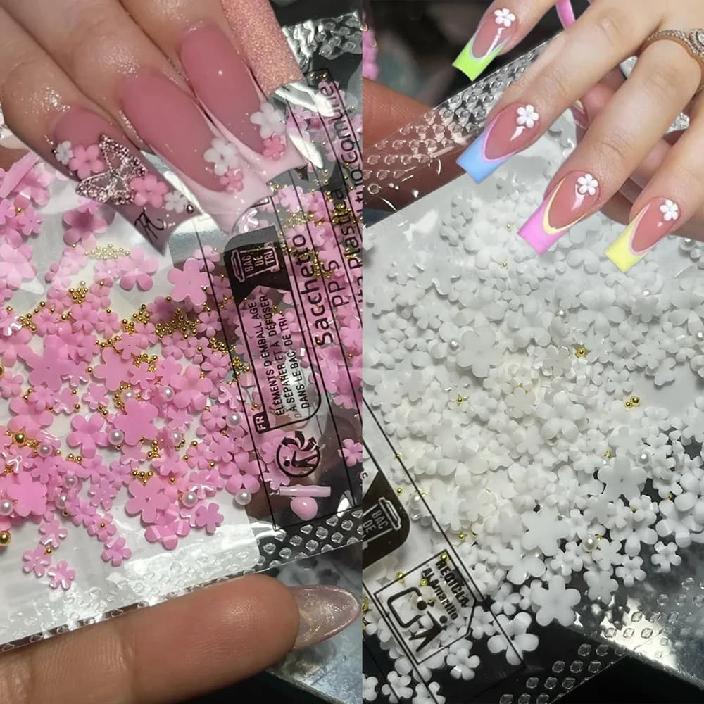 1 borsa-200 pezzi 3D rosa e bianco acrilico fiore pendenti per unghie con perline/perline decorazioni per unghie in resina parti floreali a cinque petali per unghie