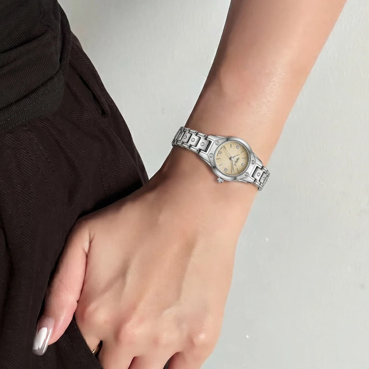 Silver CILOA Women's Watch with Beige Dial and Crystal Indicators, Stainless Steel Bracelet, Casual Quartz Wrist Watch