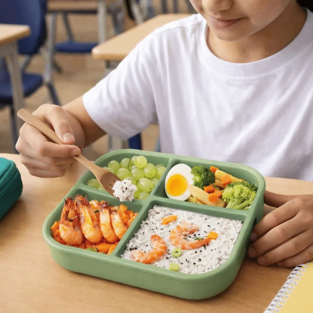 Contenitore per Pranzo in Silicone di Grado Alimentare, Ermetico, con 4 Scomparti, Resistente alle Alte Temperature, Quadrato