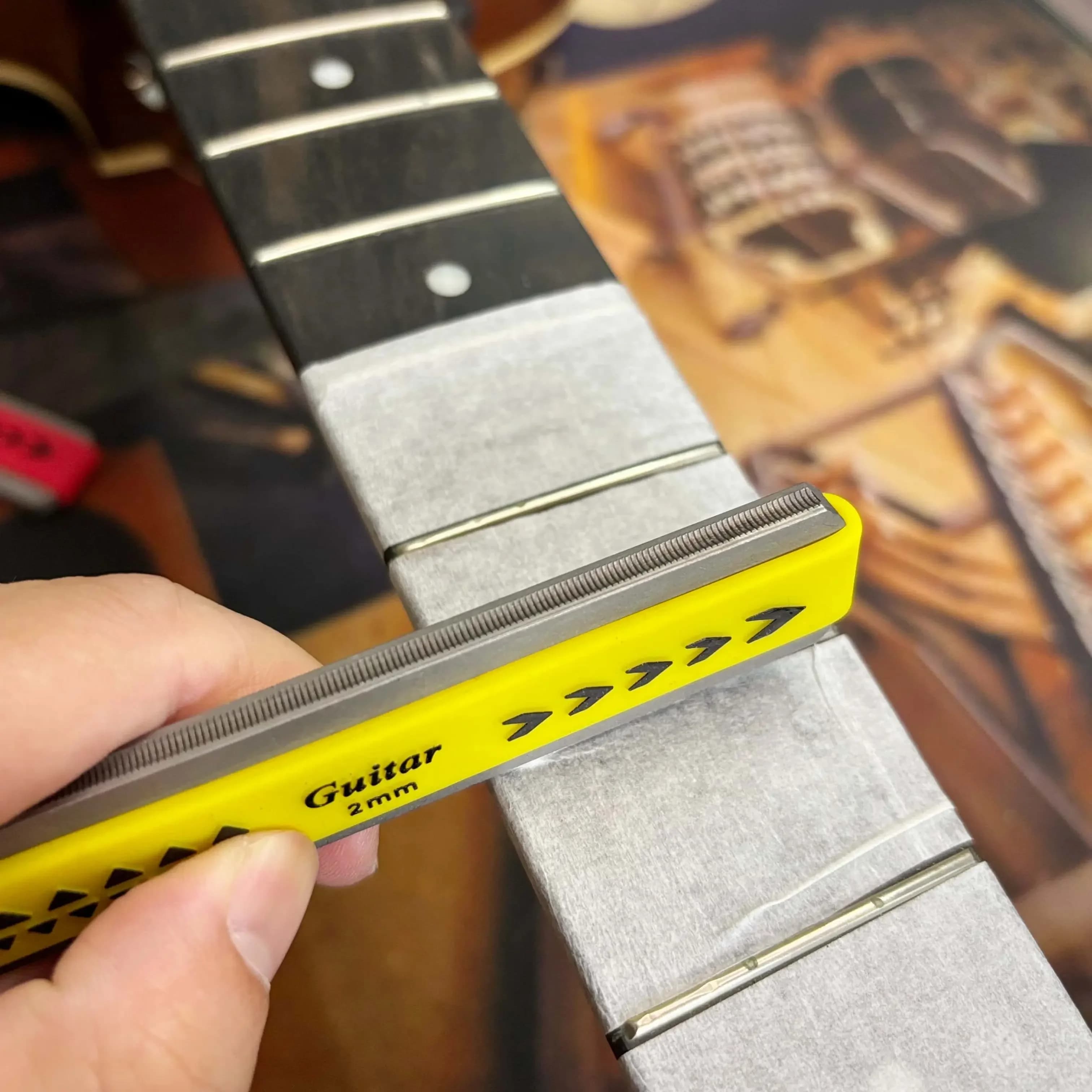 Lima per corone tasti per chitarra e ukulele, strumento per la modellatura dei tasti, a doppia faccia, per la curvatura e la sagomatura dei tasti