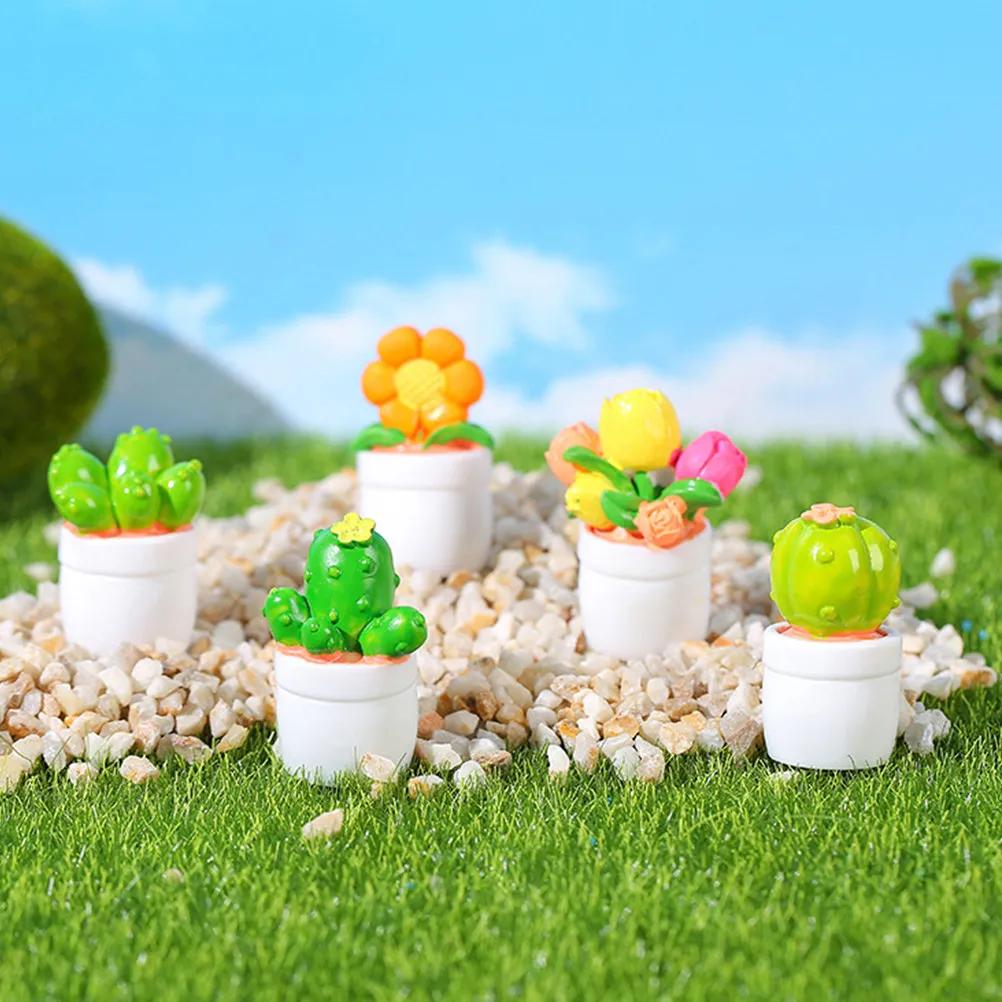 Set of 5 Mini Artificial Cactus in Vase, Fin Plants for Home Decoration and Desk