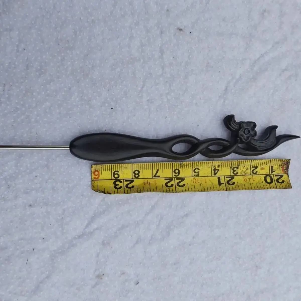 Hollow Plum Blossom Wood Handle Crochet Hook Sandalwood Stainless Steel Needle DIY Weaving Doll Yarn Tool Needles