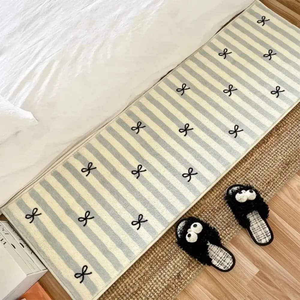 VIKAMA Simple Style Bedroom Mat Room Decoration Girls' Bed Mat Home Decoration Soft Plunge Strip
